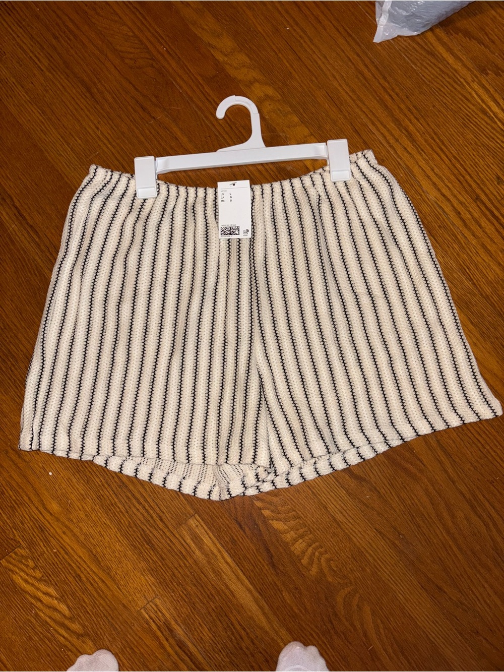 H&M Cream and Black Vertical-Striped Knit High-Waist Shorts